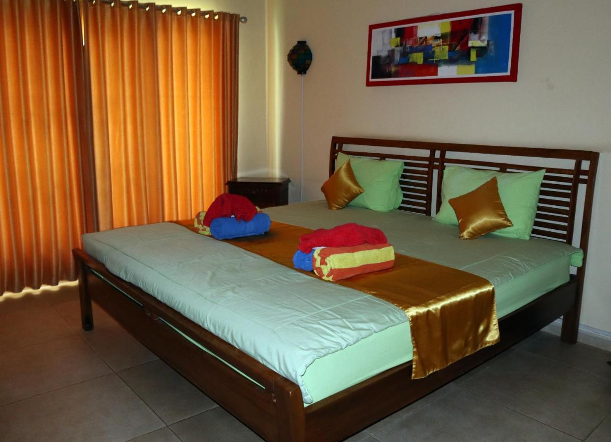 Rosseno Villa Yogyakarta Luaran gambar
